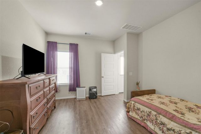 21610 Desert Lily Road, Waller, TX 77484