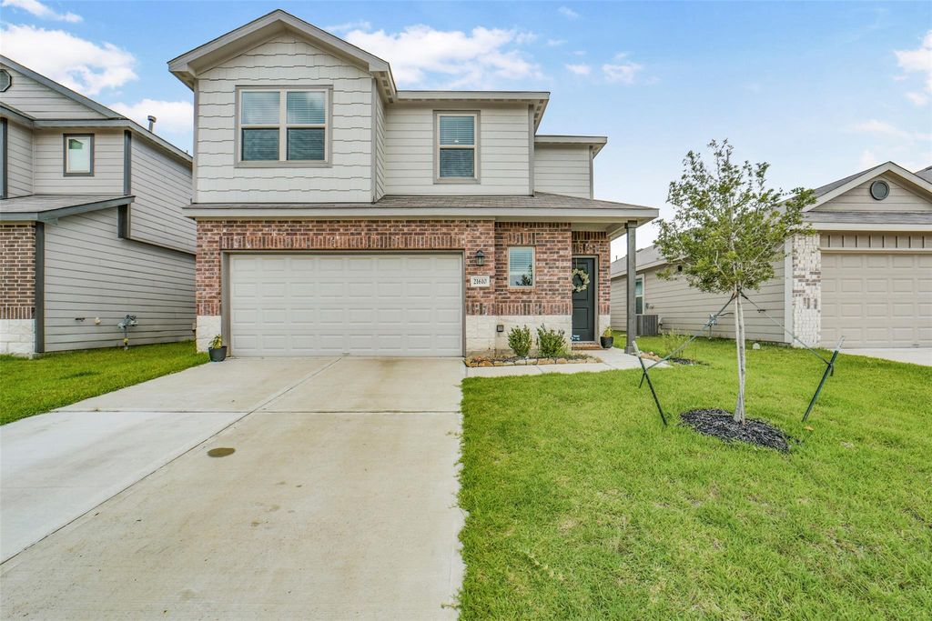21610 Desert Lily Road, Waller, TX 77484