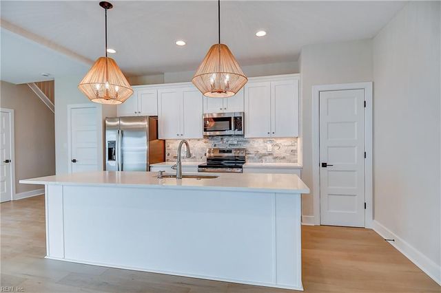 1509 Parks AVE, Virginia Beach, VA 23451