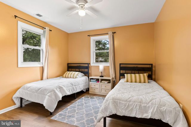 15 PARKSIDE DR, Hummelstown, PA 17036