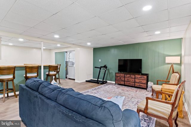 15 PARKSIDE DR, Hummelstown, PA 17036