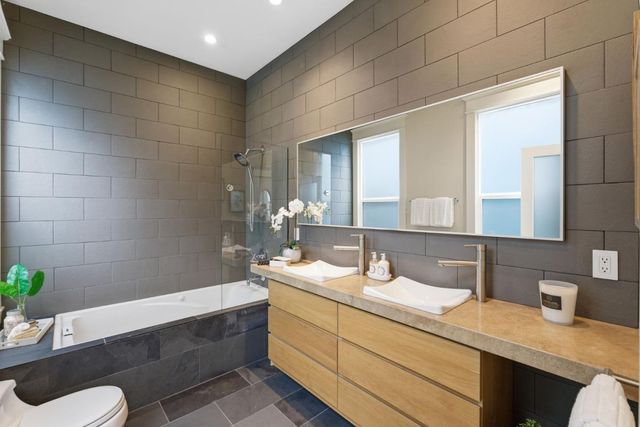 471 South Van Ness Avenue, San Francisco, CA 94103