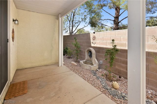 7608 Belhurst Avenue, Las Vegas, NV 89113