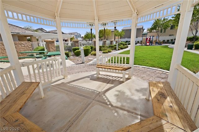 7608 Belhurst Avenue, Las Vegas, NV 89113