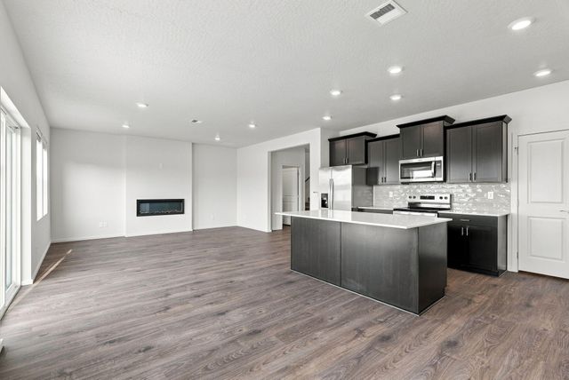 2511 S Warren Ln, Spokane Valley, WA 99037