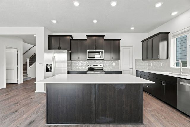 2511 S Warren Ln, Spokane Valley, WA 99037