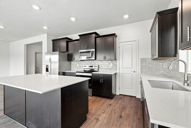 2511 S Warren Ln, Spokane Valley, WA 99037