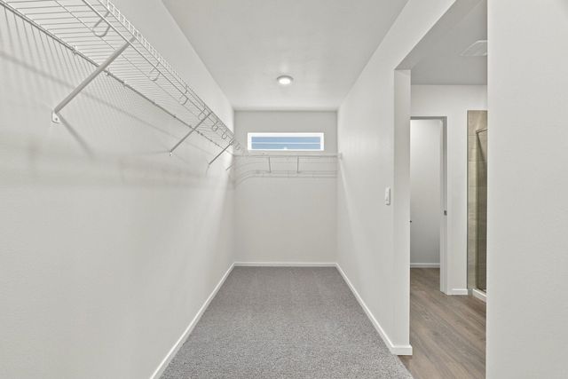 2511 S Warren Ln, Spokane Valley, WA 99037