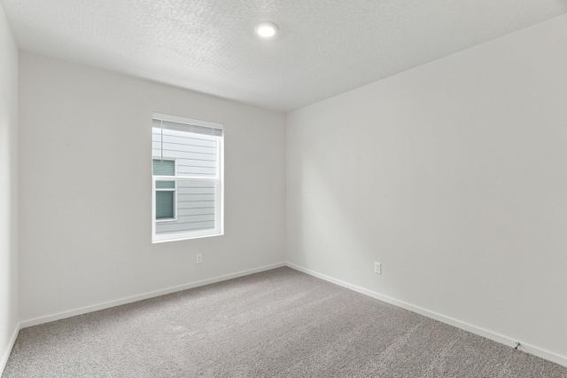 2511 S Warren Ln, Spokane Valley, WA 99037