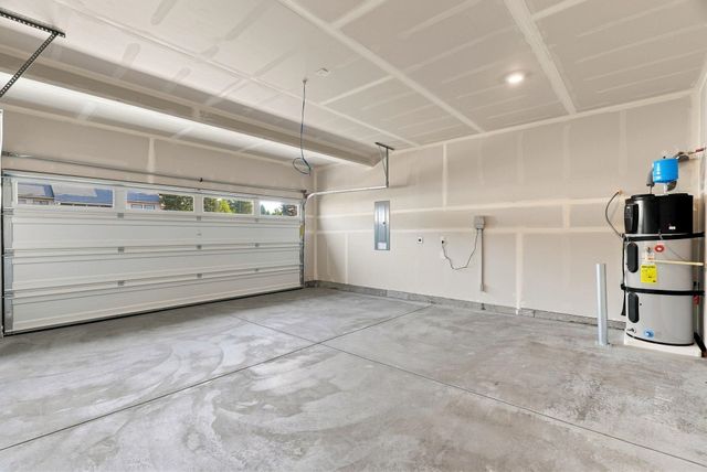 2511 S Warren Ln, Spokane Valley, WA 99037