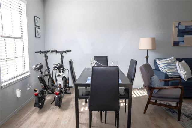 502 SE B Street D, Bentonville, AR 72712