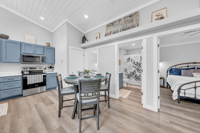 237 Waters Edge Way, Tracy City, TN 37387