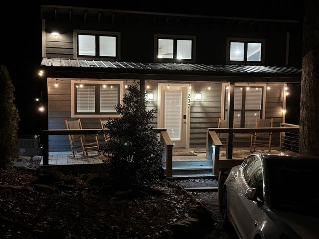 237 Waters Edge Way, Tracy City, TN 37387