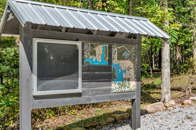 237 Waters Edge Way, Tracy City, TN 37387