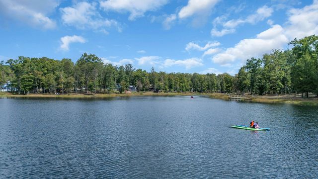 237 Waters Edge Way, Tracy City, TN 37387