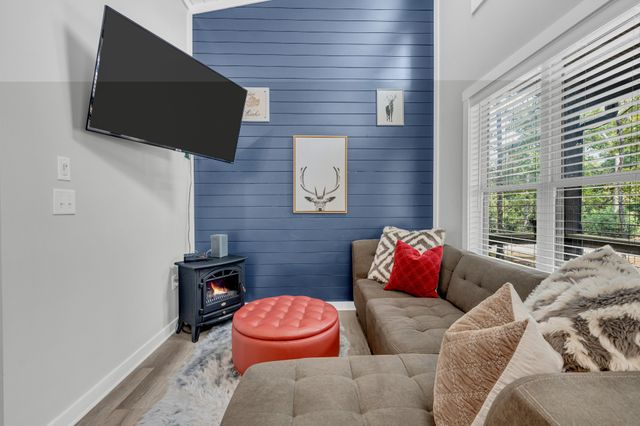 237 Waters Edge Way, Tracy City, TN 37387