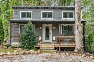 237 Waters Edge Way, Tracy City, TN 37387