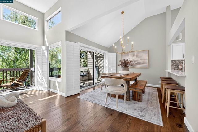 533 Monarch Ridge Dr, Walnut Creek, CA 94597