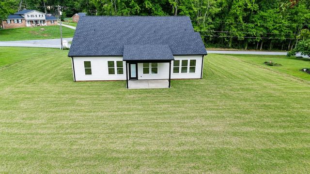 333 Peach Valley Drive, Spartanburg, SC 29303