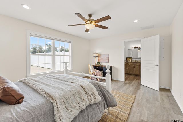 583 Cr 1010, Mt Vernon, TX 75457