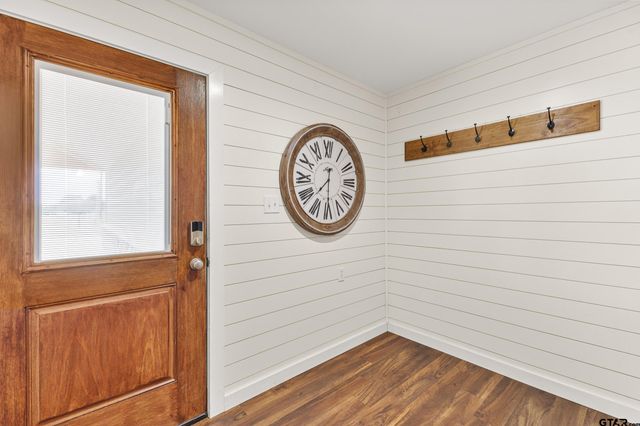 583 Cr 1010, Mt Vernon, TX 75457