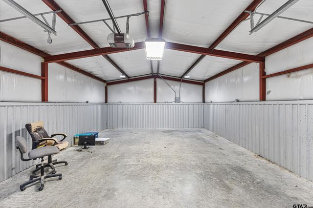 583 Cr 1010, Mt Vernon, TX 75457