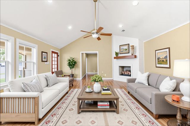 583 Cr 1010, Mt Vernon, TX 75457