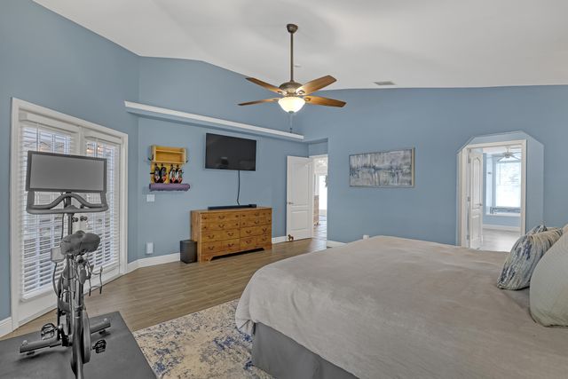 17271 N 88th Rd Road N, The Acreage, FL 33470
