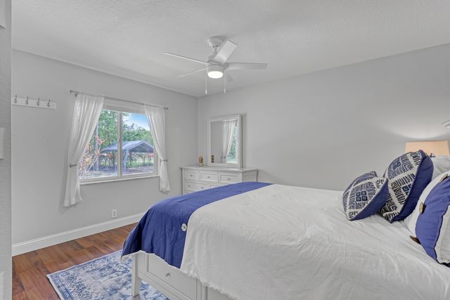 17271 N 88th Rd Road N, The Acreage, FL 33470