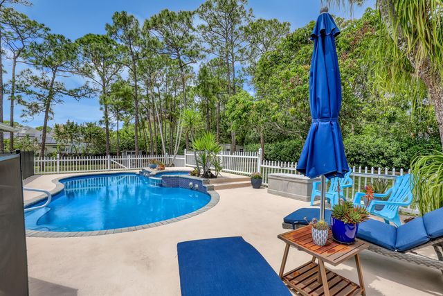 17271 N 88th Rd Road N, The Acreage, FL 33470