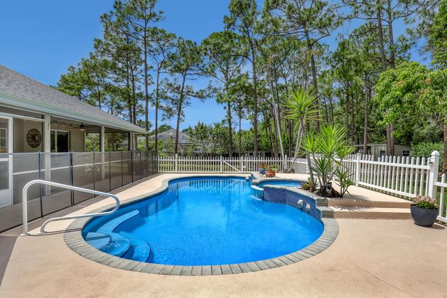 17271 N 88th Rd Road N, The Acreage, FL 33470