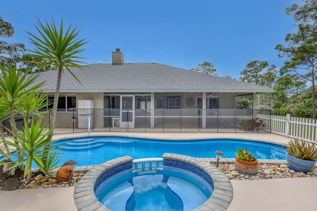 17271 N 88th Rd Road N, The Acreage, FL 33470