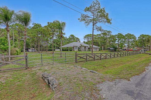 17271 N 88th Rd Road N, The Acreage, FL 33470