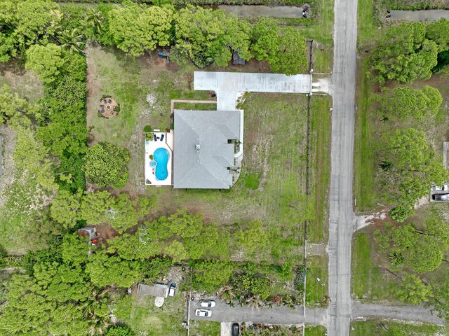 17271 N 88th Rd Road N, The Acreage, FL 33470