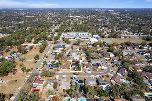 5923 STRATTON LANE, Orlando, FL 32808