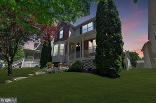 9678 ROYAL CREST CIR, Frederick, MD 21704