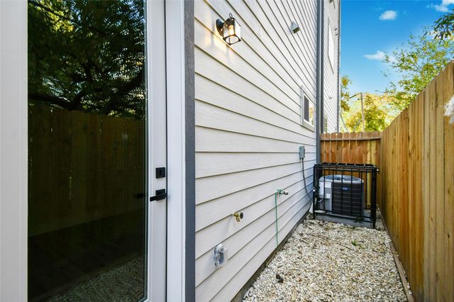 3231 Tuam Street, Houston, TX 77004