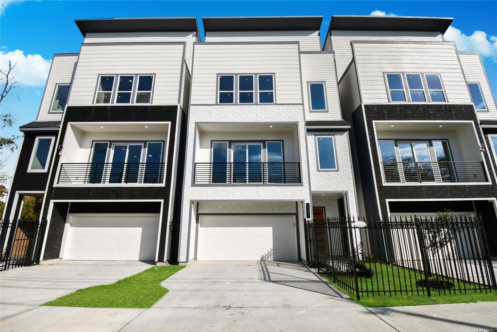 3231 Tuam Street, Houston, TX 77004