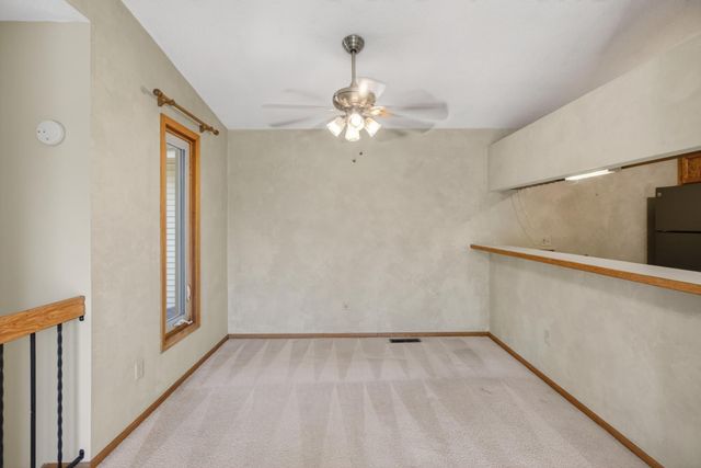 8773 Jasmine Lane, Eden Prairie, MN 55344