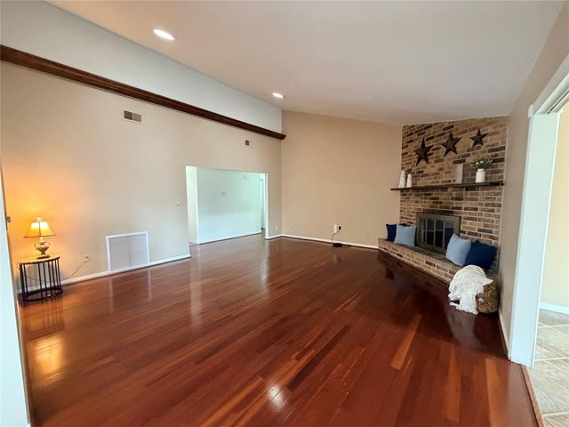 1408 Brandon Court, Bay City, TX 77414