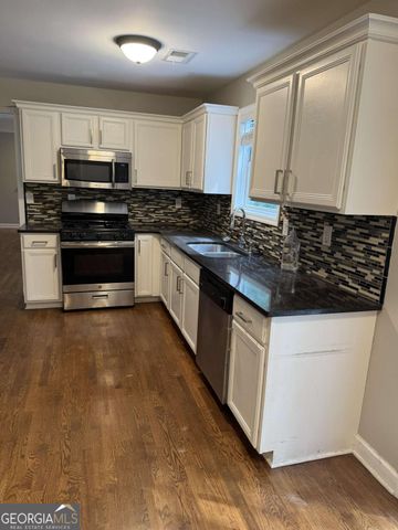 944 Crossing Rock Drive, Lawrenceville, GA 30043