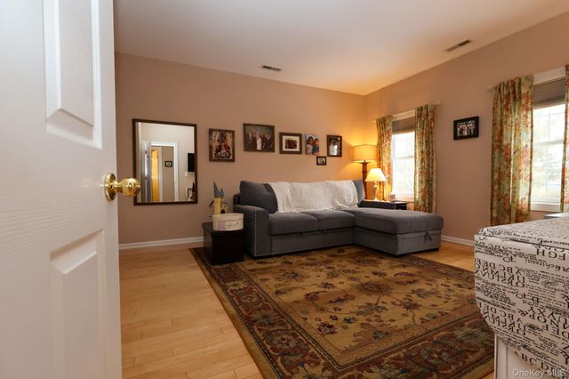 111 High Point Circle 111, Newburgh, NY 12550