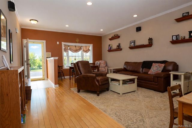 111 High Point Circle 111, Newburgh, NY 12550