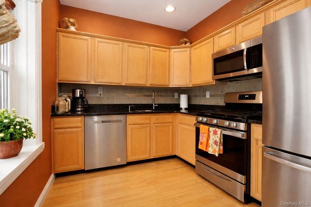 111 High Point Circle 111, Newburgh, NY 12550