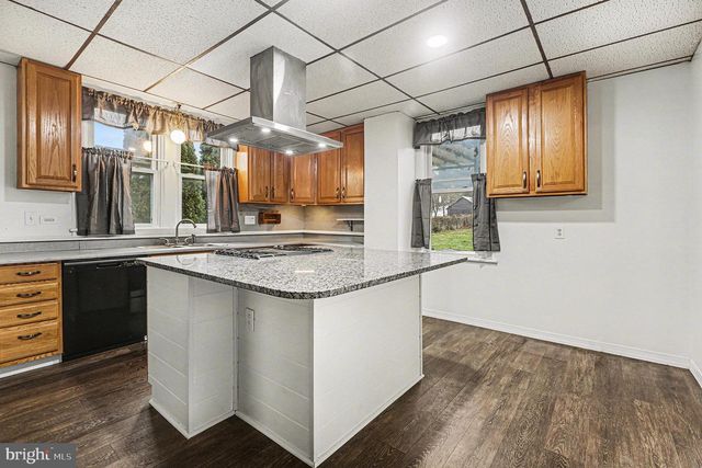 458 HIGHLAND ST, Harrisburg, PA 17113