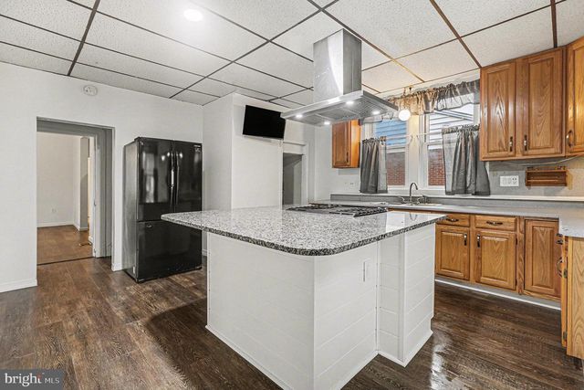 458 HIGHLAND ST, Harrisburg, PA 17113