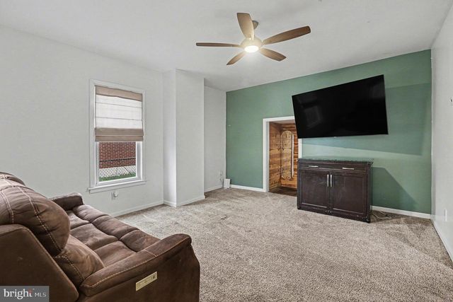 458 HIGHLAND ST, Harrisburg, PA 17113