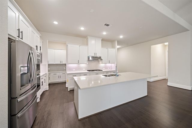 204 Bee Balm Court, Conroe, TX 77304