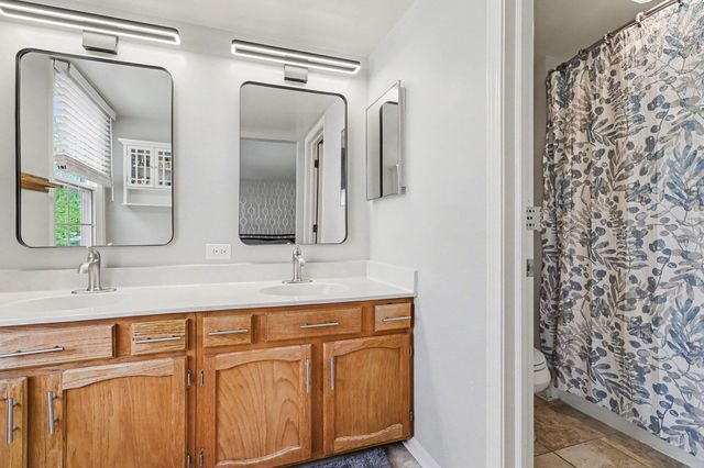 7733 Innisbrook Drive, Portage City, MI 49024
