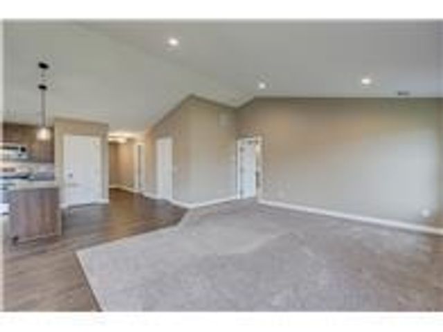 1343 Creekwood Drive, New Richmond, WI 54017